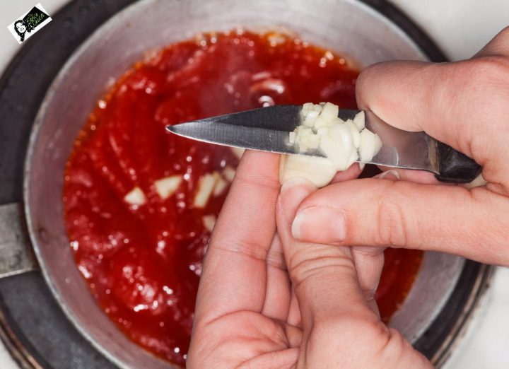 How to make Sugo (sauce) the Italian way The Spice Chica™