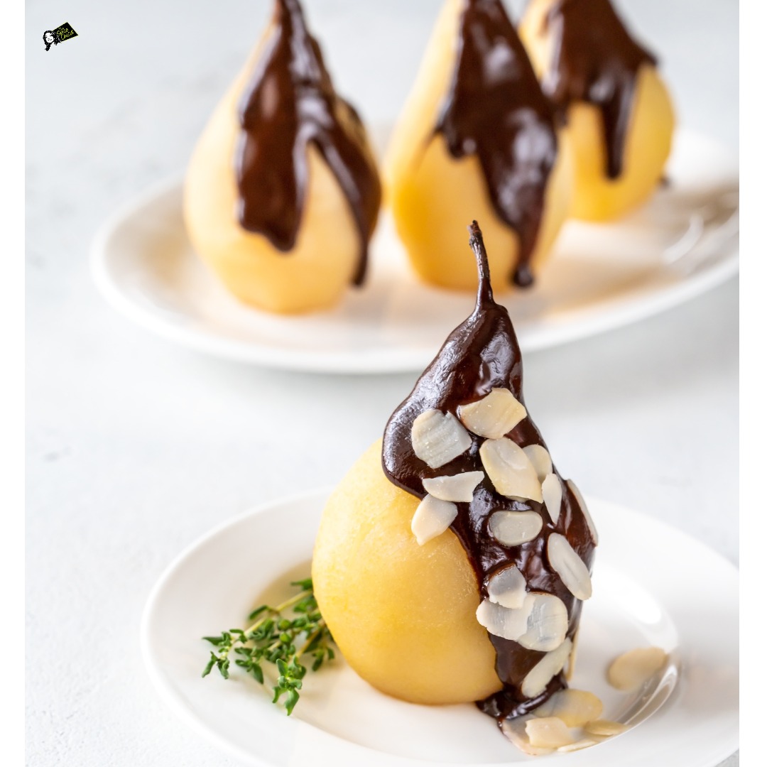 Poires Belle Helene : Poached Pears Helen - The Spice Chica™