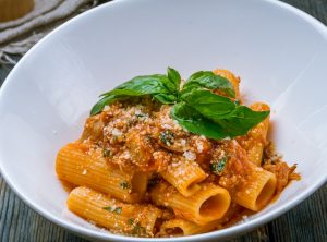 https://thespicechica.com/wp-content/uploads/2022/05/pasta-rigatoni-on-plate-picture-id1174804645-300x222.jpg